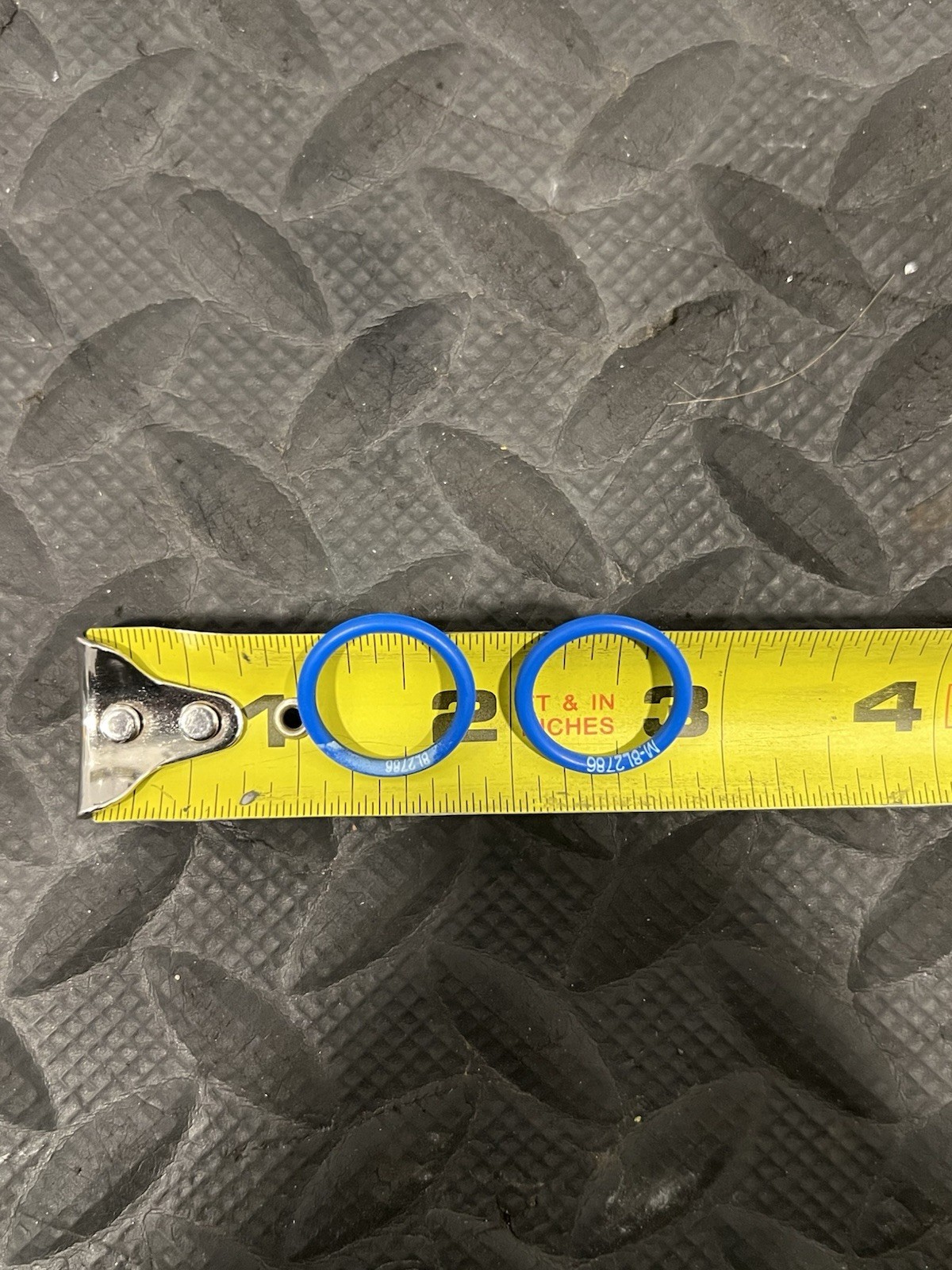 **NEW – Not Original Packaging** CAT Seal, O-Ring P/N: M-8L2786 (TAG# 15500)