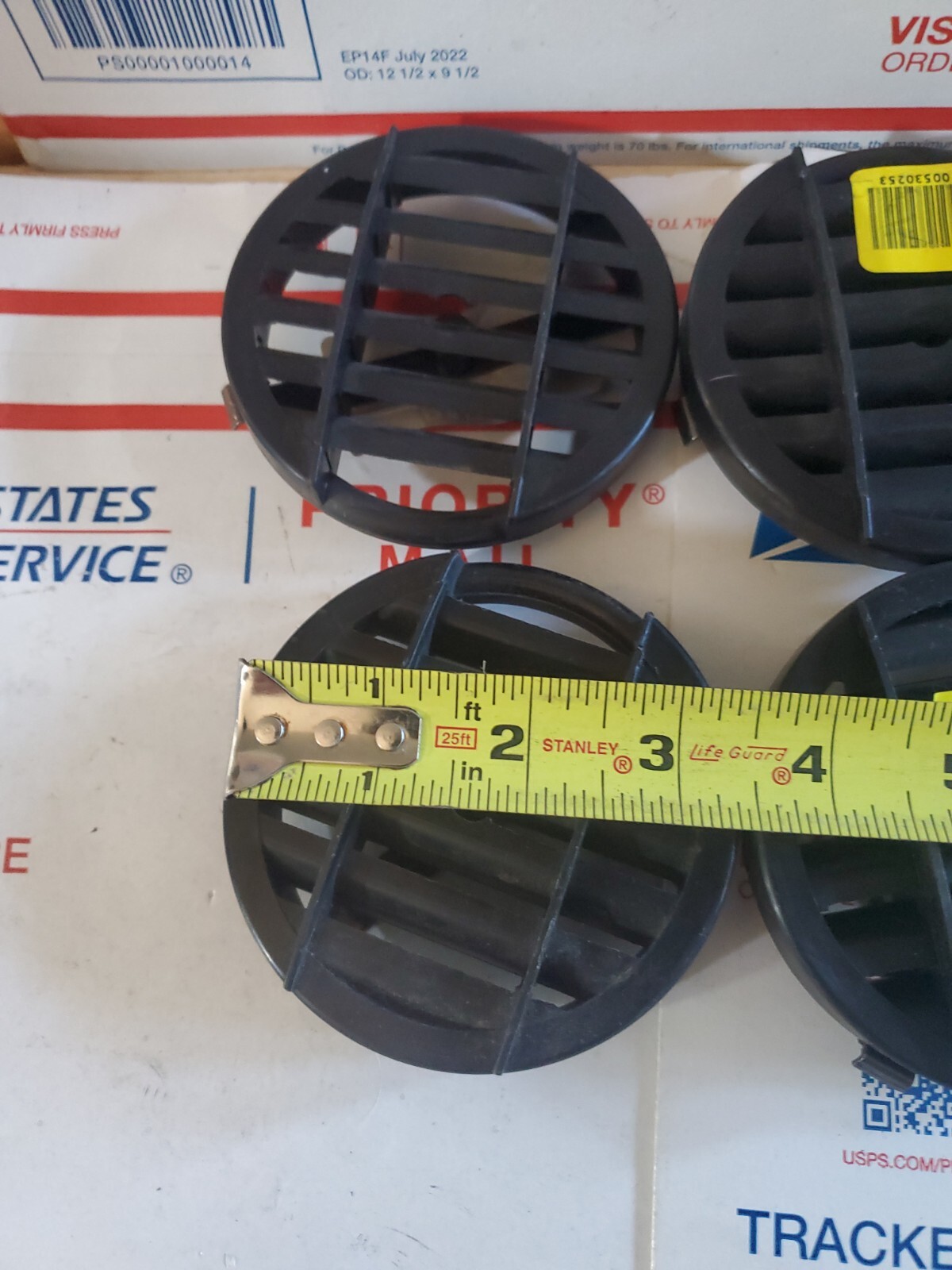 0530253 Bluebird Black Round Diffuser LOT OF 4 SHELF WEAR NEW , U4