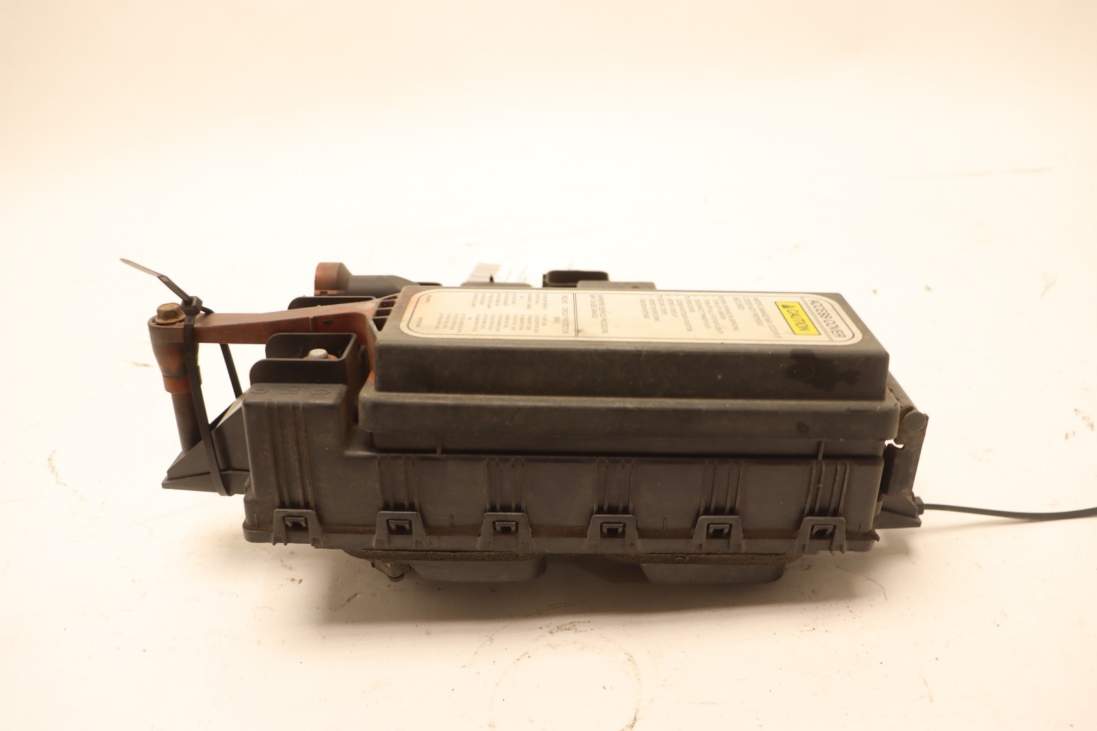 2014-2017 FREIGHTLINER CASCADIA 125 FUSE BOX BLOCK MODULE SAN CHASSIS OEM