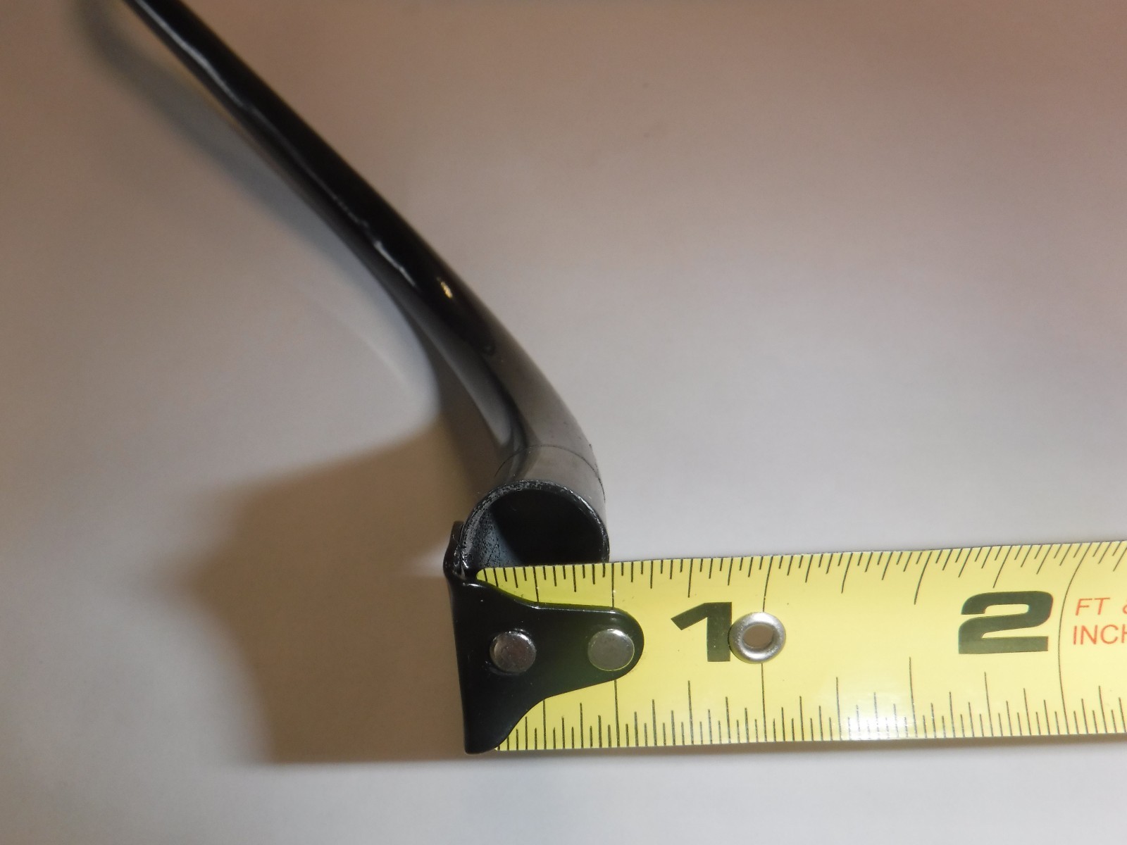 New Transmission Tube 381023C1 for Heavy Duty Commercial Vehicle (A51S)