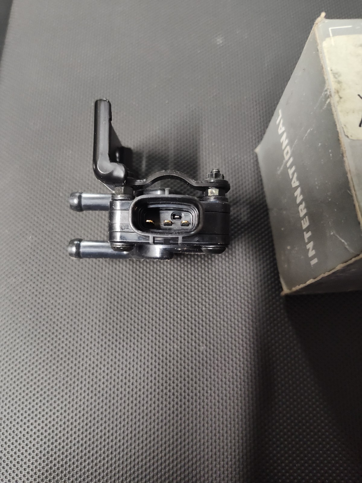 International/Navistar OEM DELTAPI Sensor Max Force 3626432C1