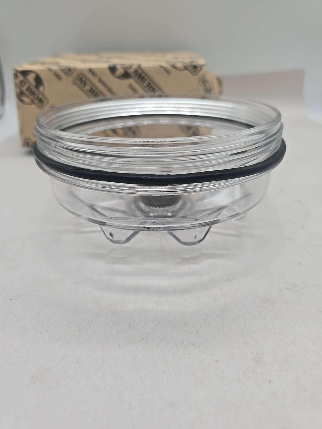 HUBCAP #340-4975 34075p 40-4975 World American