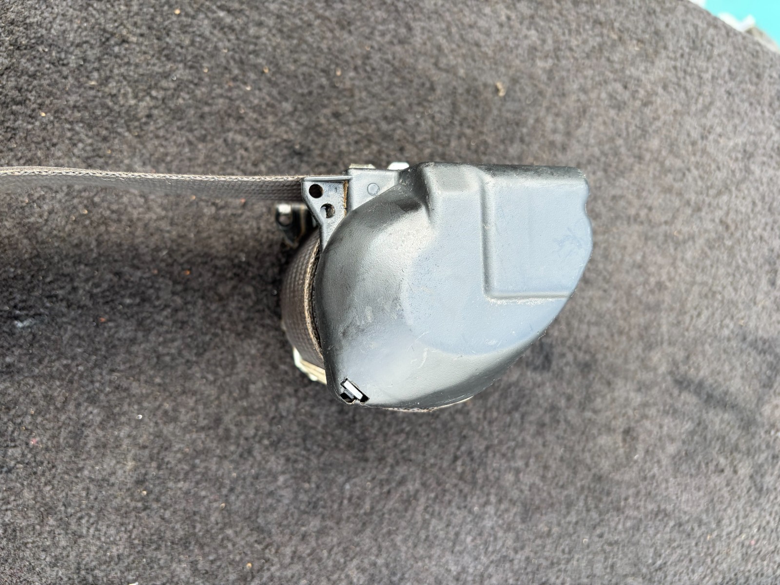 2003 IVECO CARGO FRONT RIGHT OR LEFT SIDE SEAT BELT 00035423B