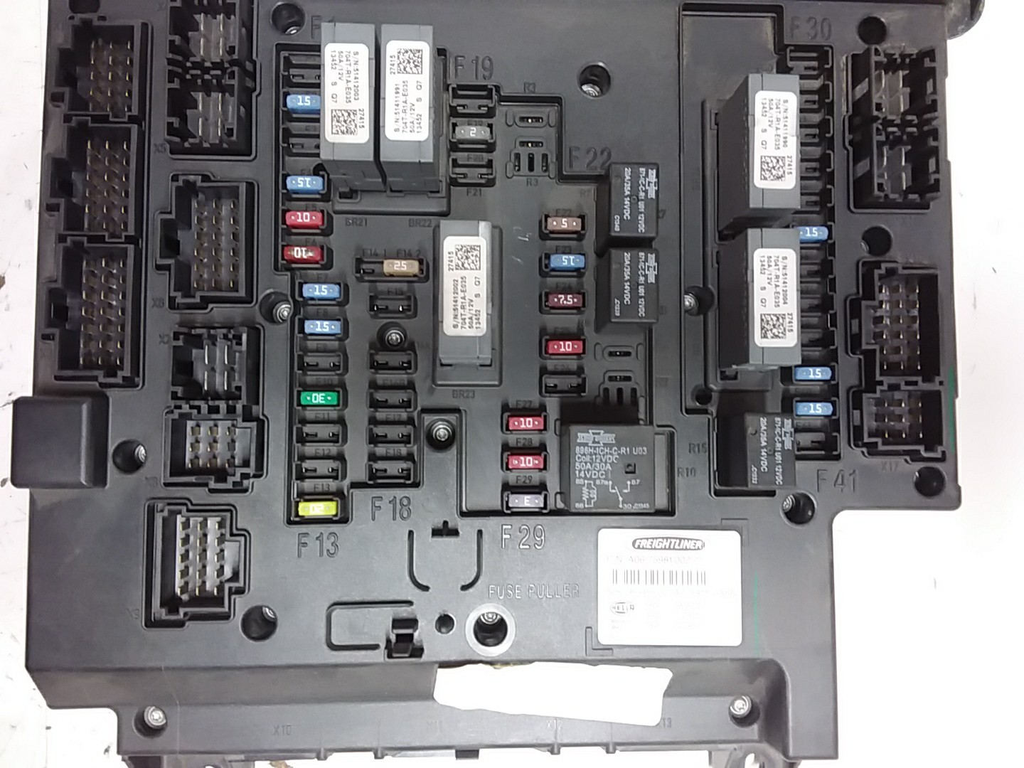 Freightliner Cascadia Cabin Control Module A06-75981-002 Item #3459