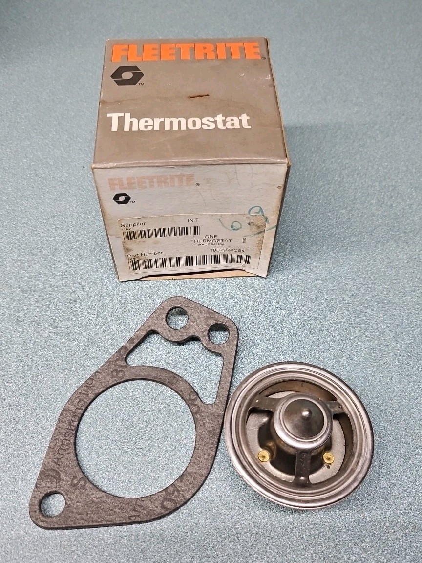 International Fleetrite Thermostat 1807974C94