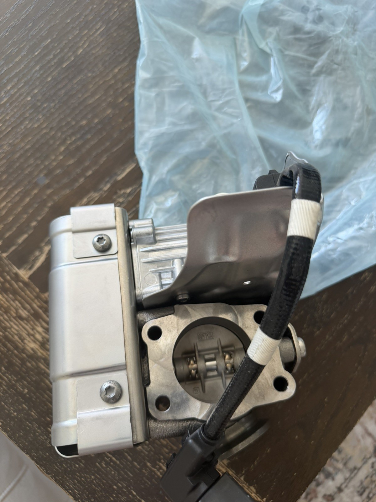 Genuine Paccar EGR Control Valve For Paccar Engine 2393485 2426260, 2256369