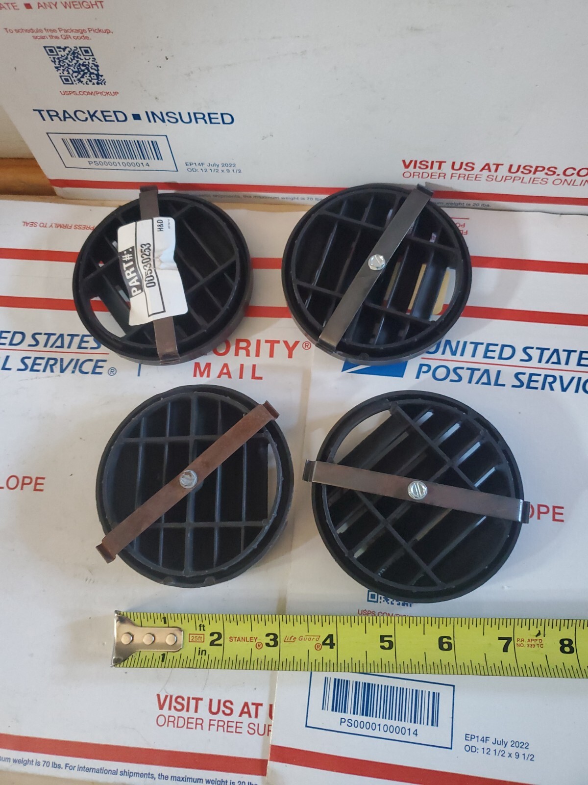 0530253 Bluebird Black Round Diffuser LOT OF 4 SHELF WEAR NEW , U4
