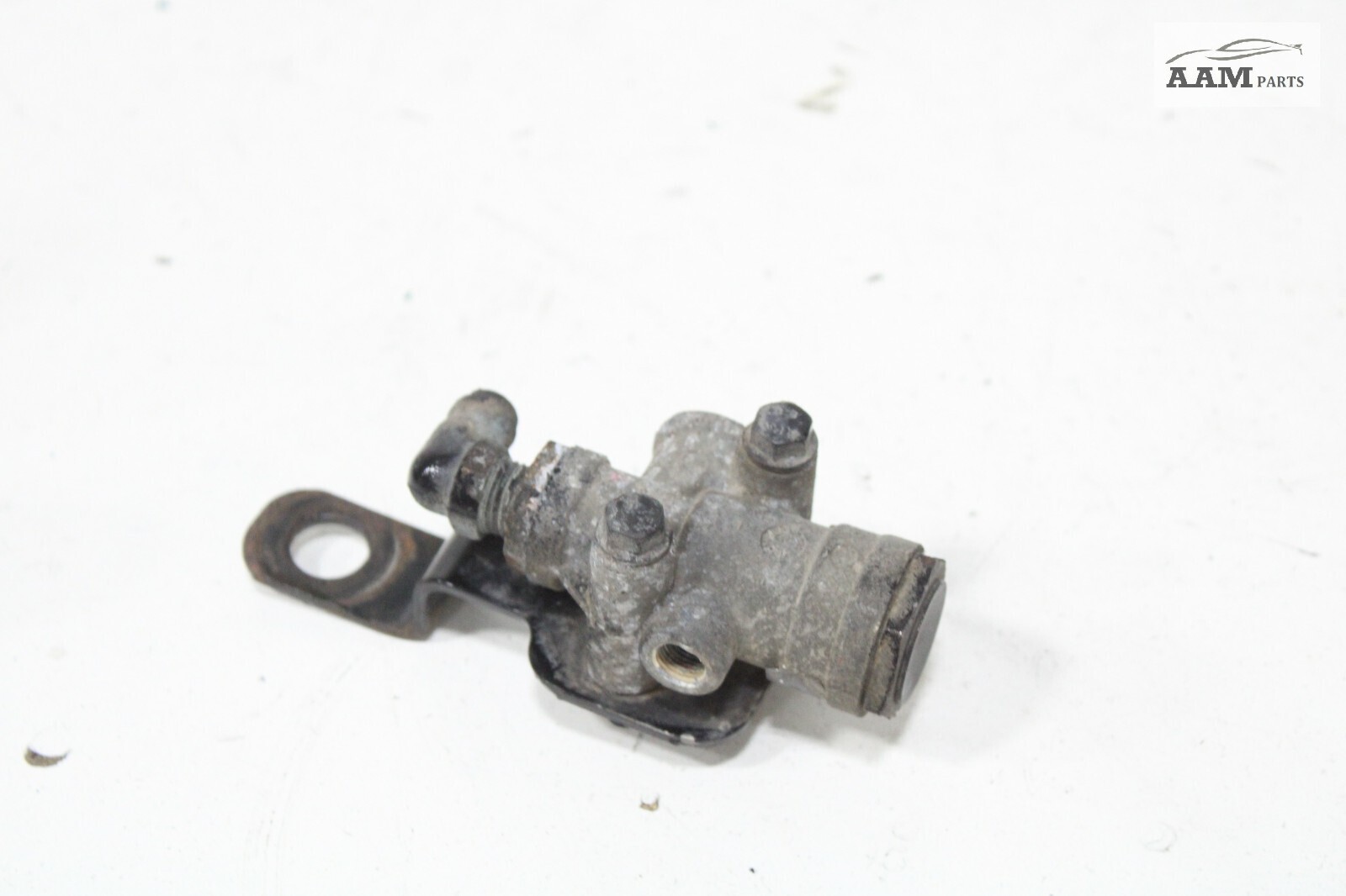 2018-2024 VOLVO VNL 860 AIR BRAKE INVERSION VALVE W/ BRACKET 85102791 OEM