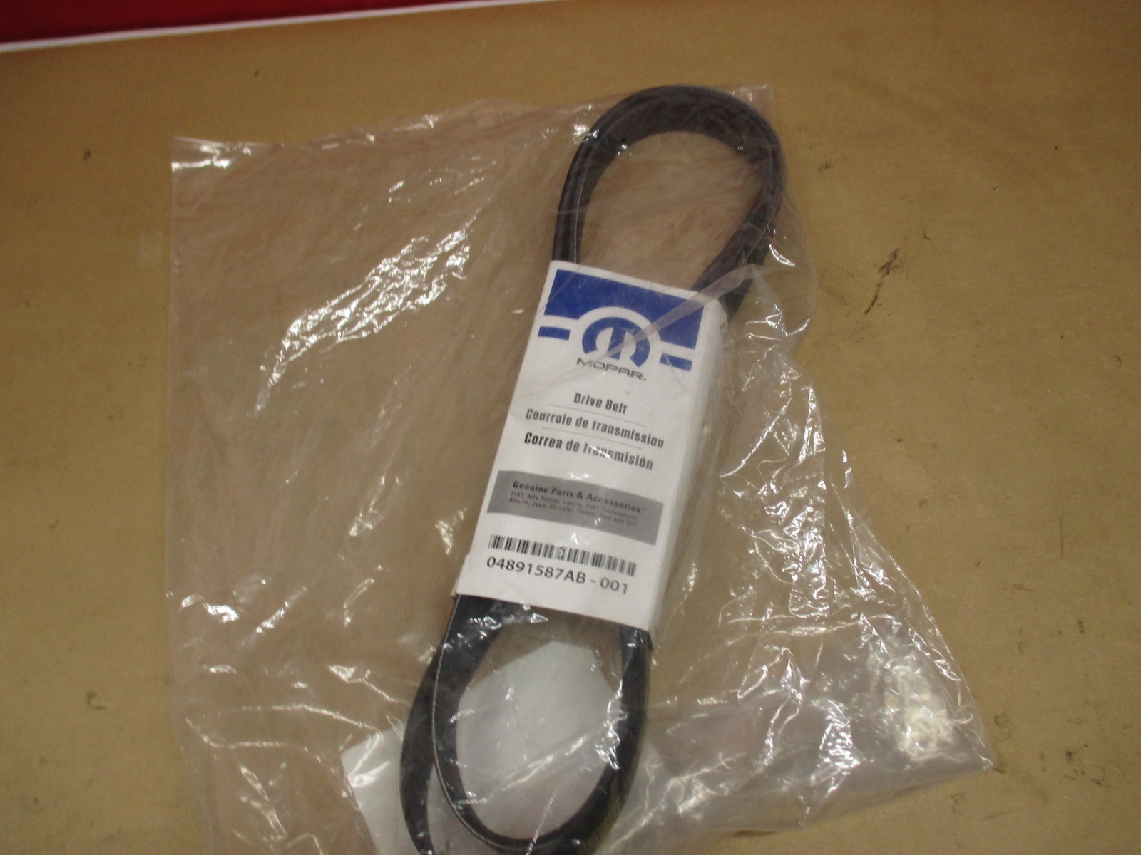 04891587AB-001 SERPENTINE DRIVE BELT MOPAR NEW