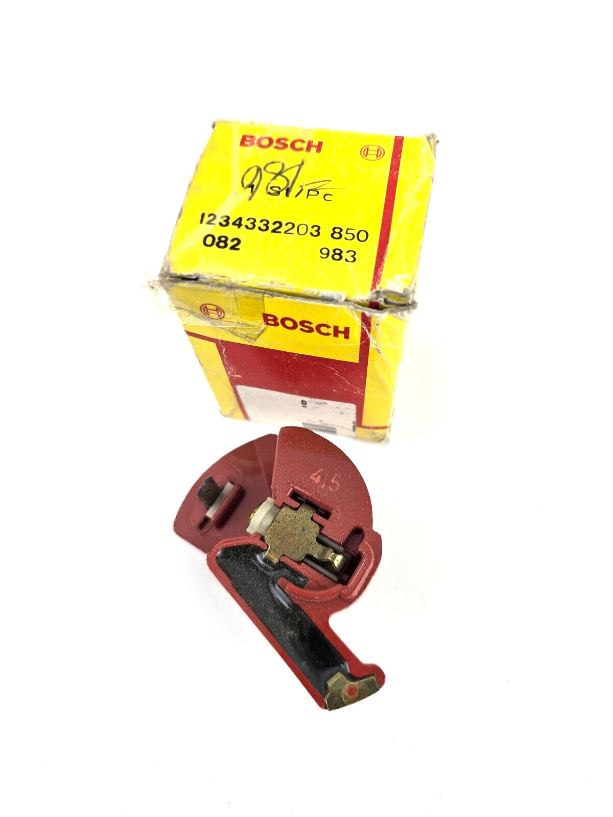 NOS Bosch 04026 Distributor Rotor 1234332203 Mercedes W116 W107 R107 C107 72-80