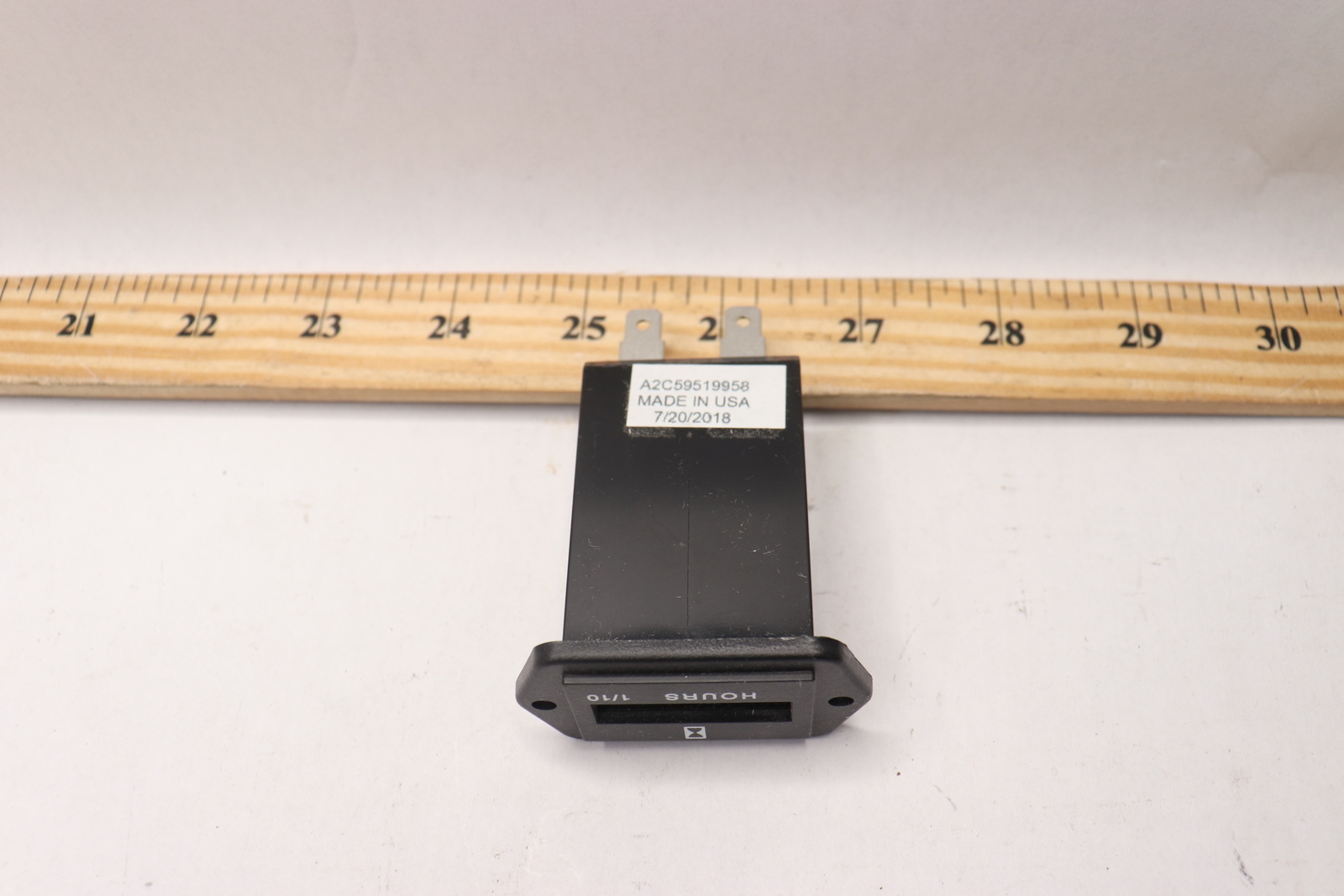 Hourmeter 2 Screw Mounting 120VAC 701-1245