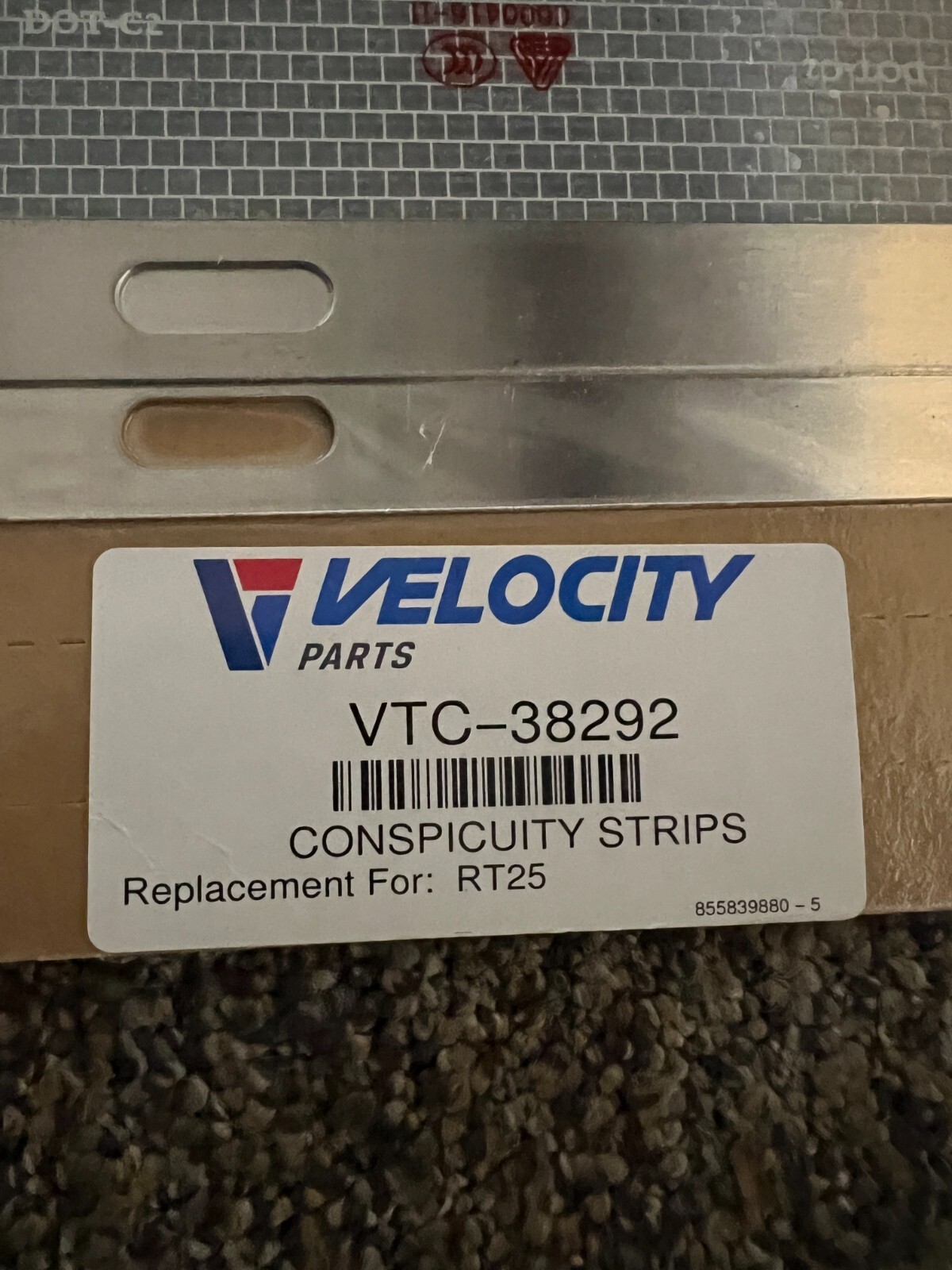QTY 2 Velocity Truck Center VTC-38292 Straight Conspicuity Strip Replaces RT25