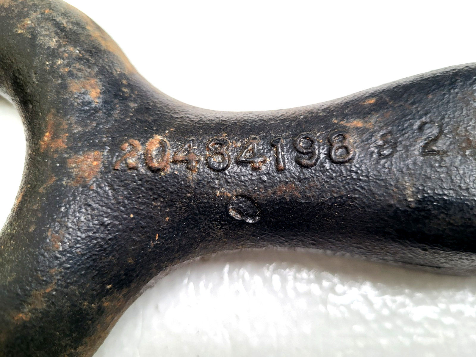 Volvo VNL Truck Tow Hook Pair Towing Recovery Eye OEM 20434198