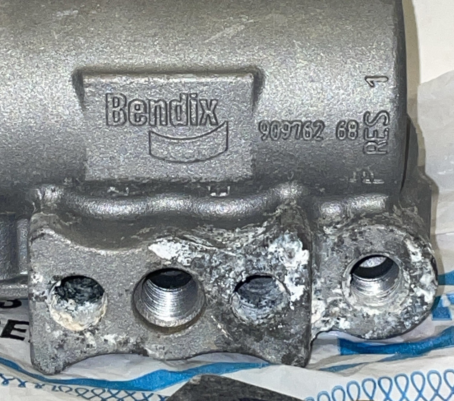 BENDIX REMAN CORELESS D-2 GOVERNOR VALVE – OR275491X