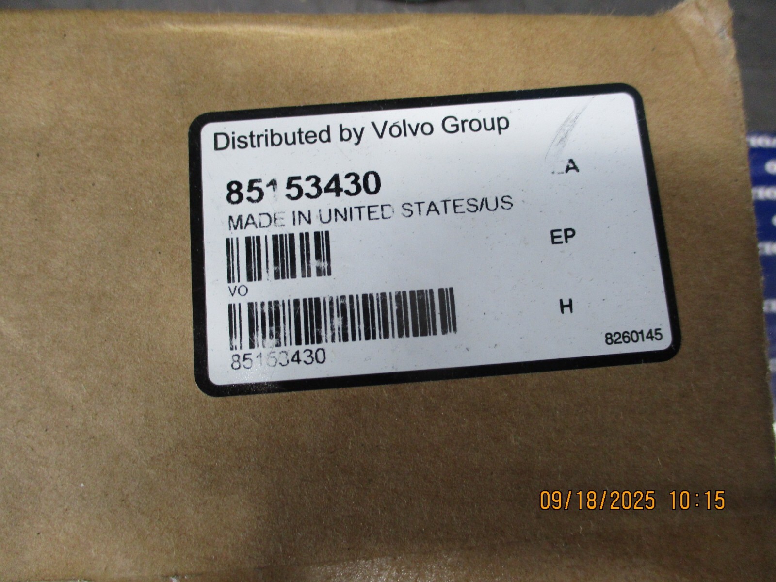 OEM GENUINE Volvo D13 EGR Valve KIT 85153430