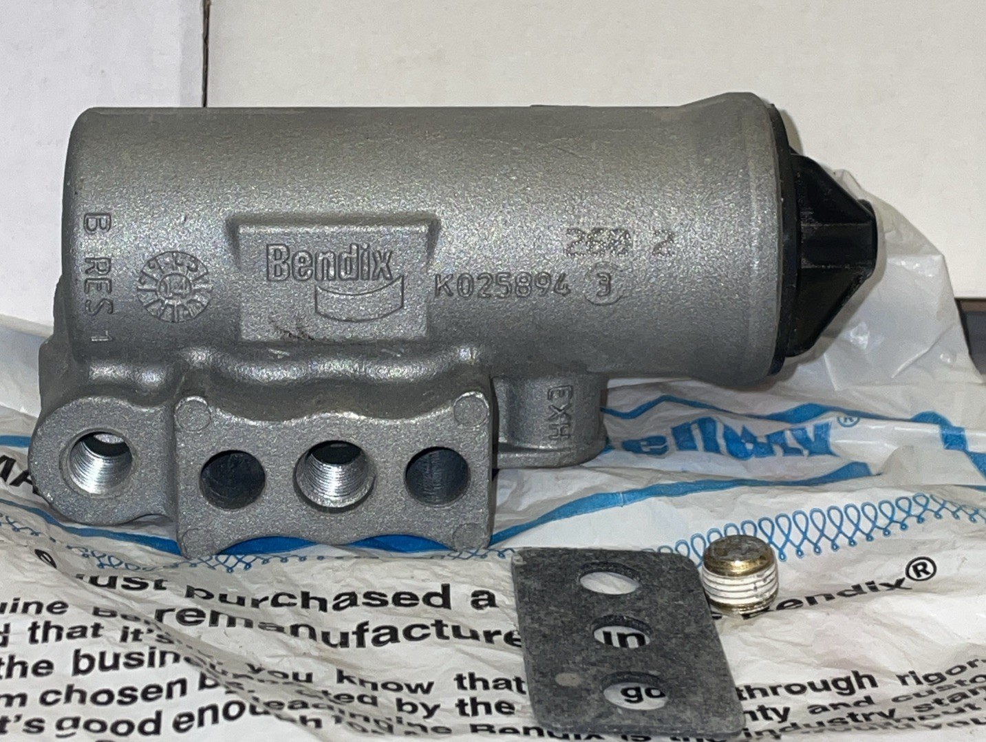 BENDIX REMAN CORELESS D-2 GOVERNOR VALVE – OR275491X