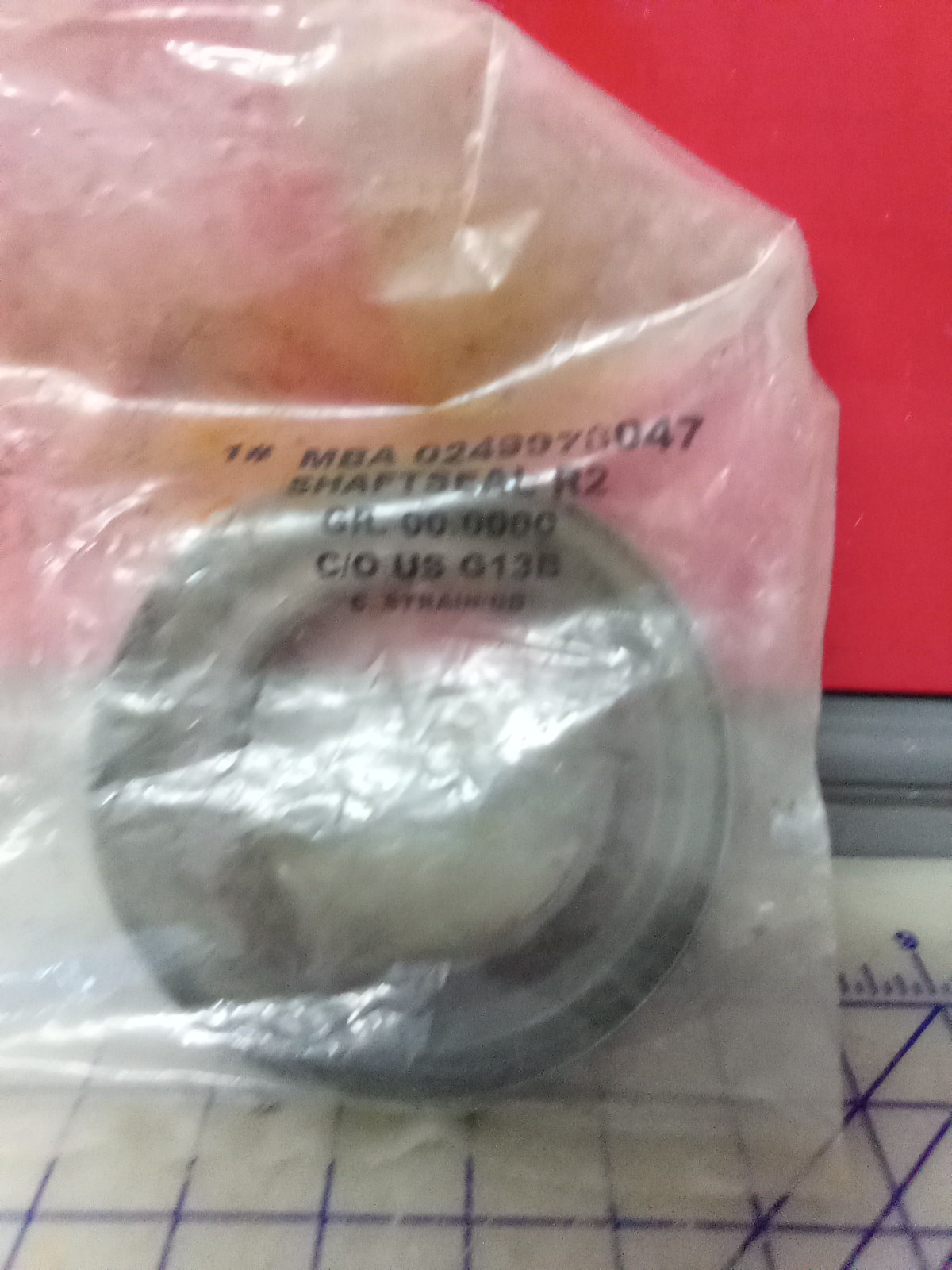 Freightliner Pinion Seal 0249978047 Shaft Seal R2, New Old Stock, Free Shipping