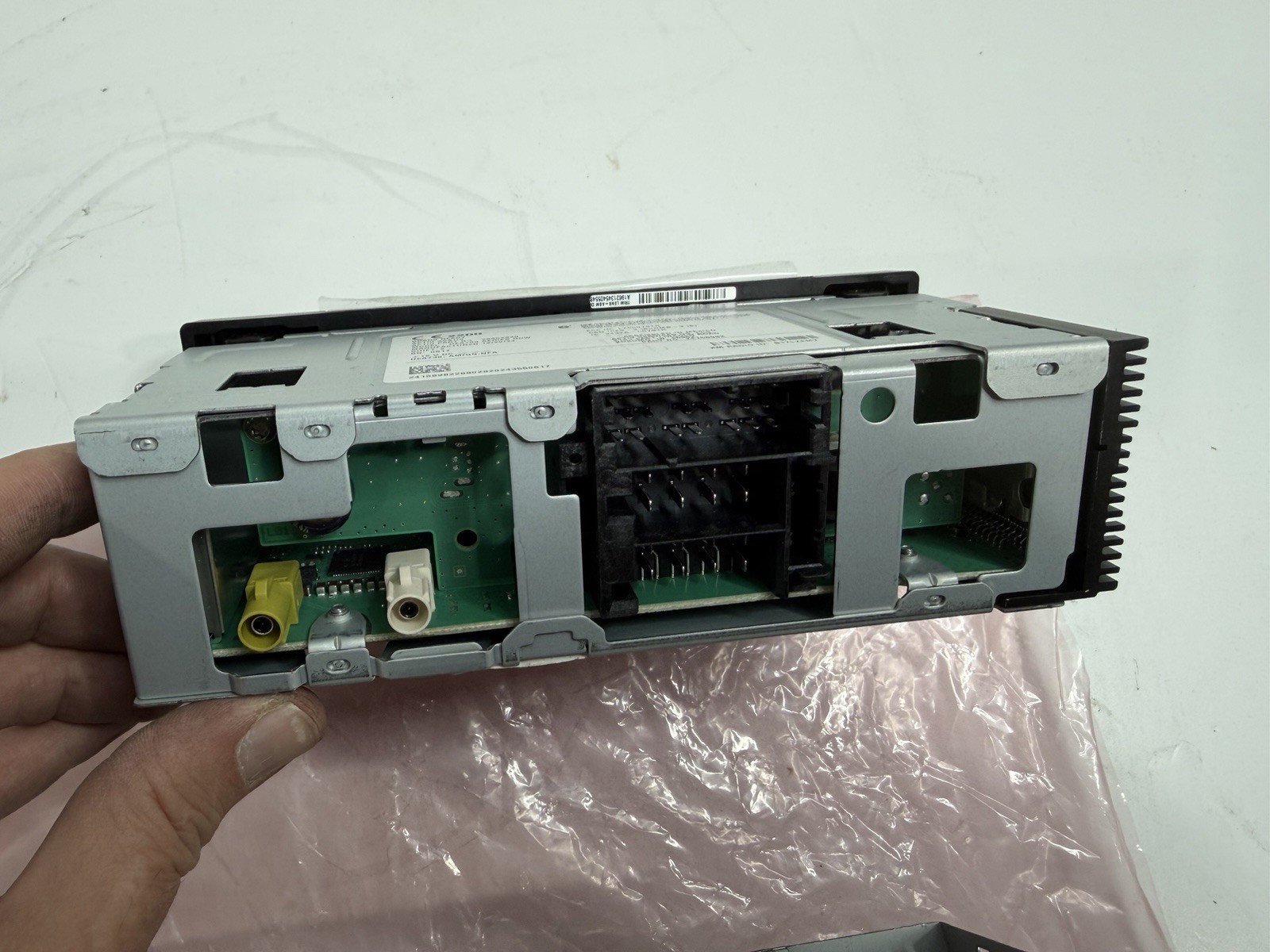 PP107180-7301131200 Genuine Pana Pacific Radio OEM Paccar DEA730 PB AMBER NEW!