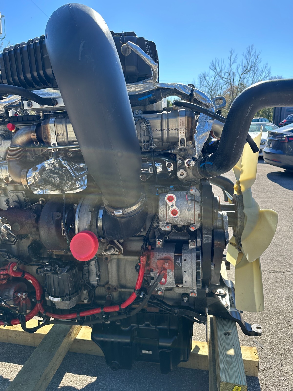 Freightliner Cascadia 126 DC DD13 Engine Assembly 42k miles on it 2024 OEM