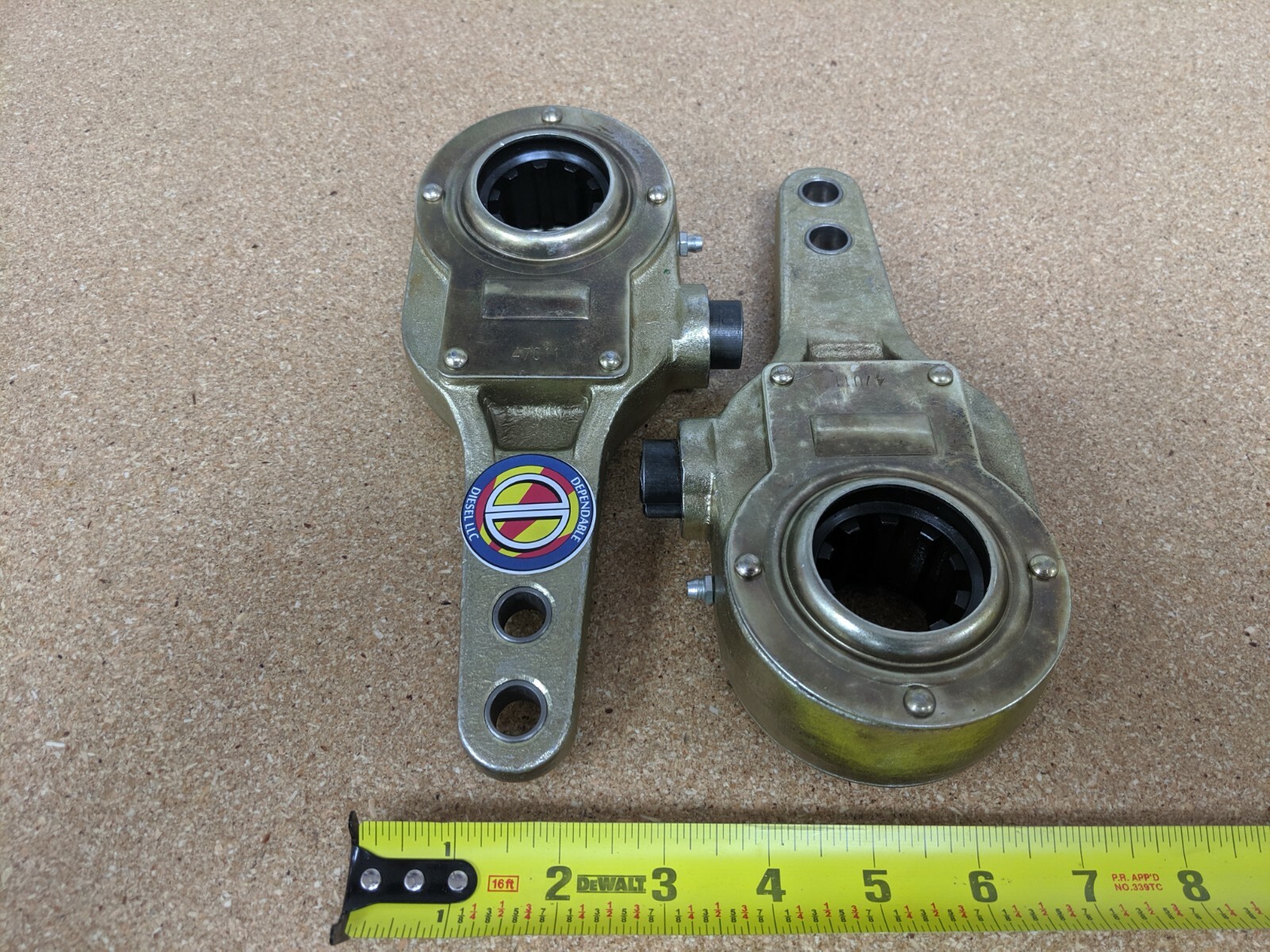 Manual Slack Adjusters. Qty. 2 PDC # 47011 Ref. # Midland KN47011, Bendix 278321