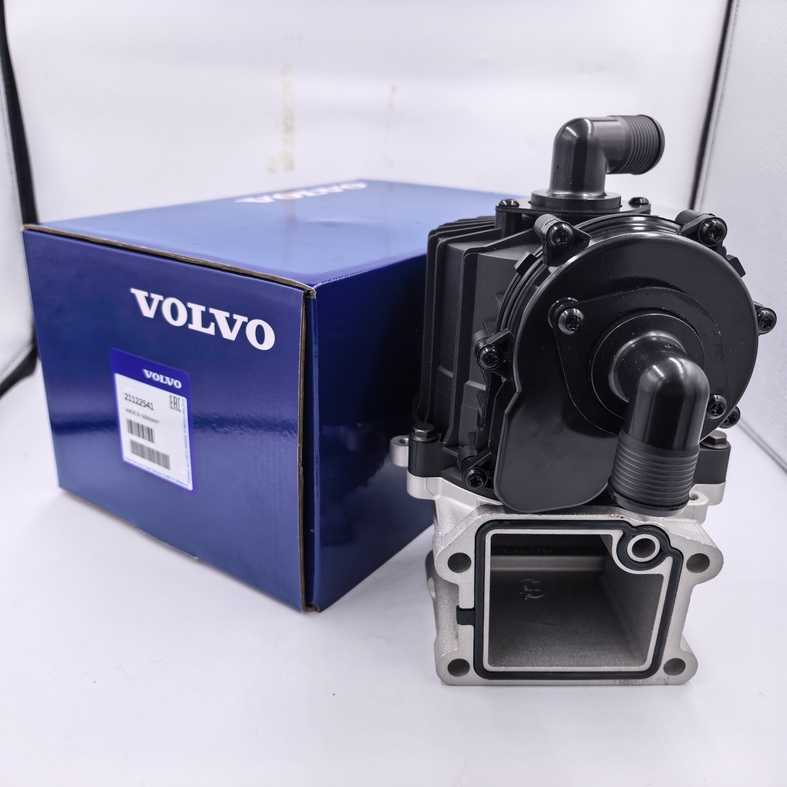 21122539 Oil Separator for Volvo Mack D13 MP8 engine 2008-2014 #21475228
