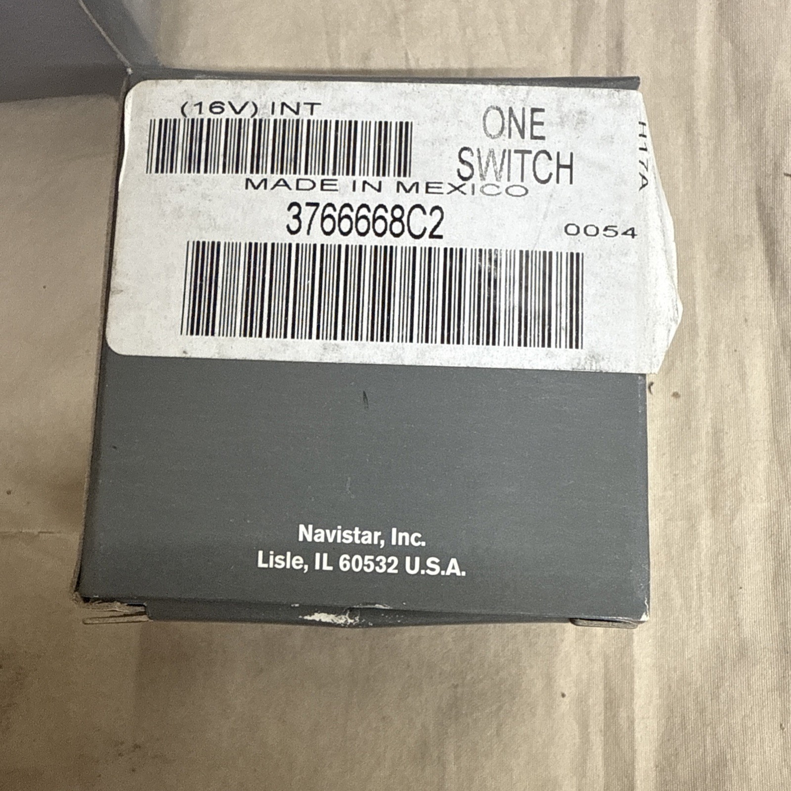International 3766668C2 Switch ELECTRONIC HARDWIRED TRAILER SOCKET CENTER PIN