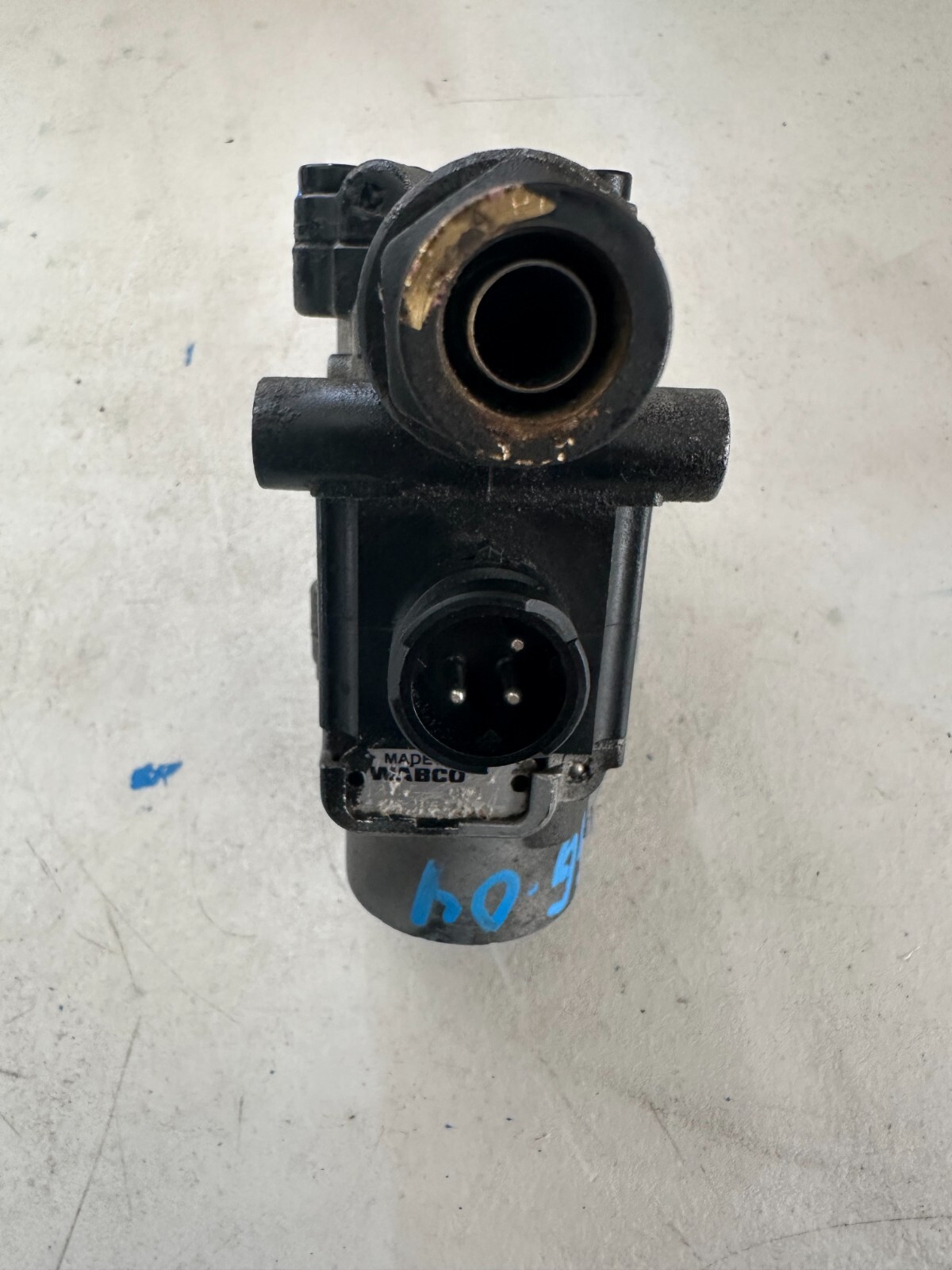 ✅USED OEM Wabco ABS Modulator Valve 472-195-052-0 ✅