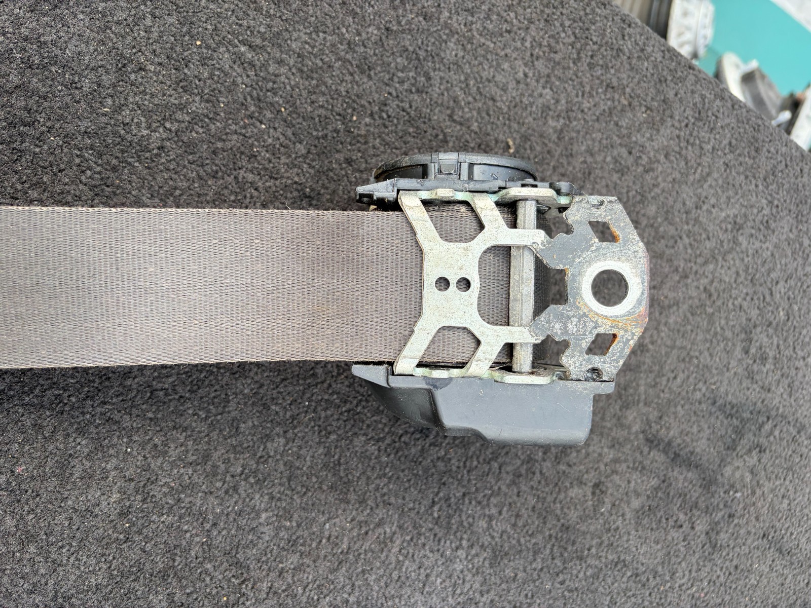 2003 IVECO CARGO FRONT RIGHT OR LEFT SIDE SEAT BELT 00035423B
