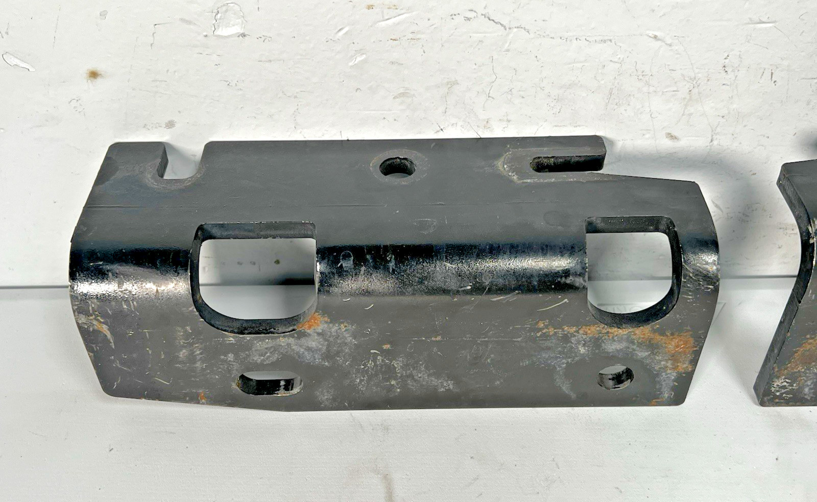 2022 Kenworth T680 Paccar Left Right DEF Frame Bracket Set of 2 *2719*