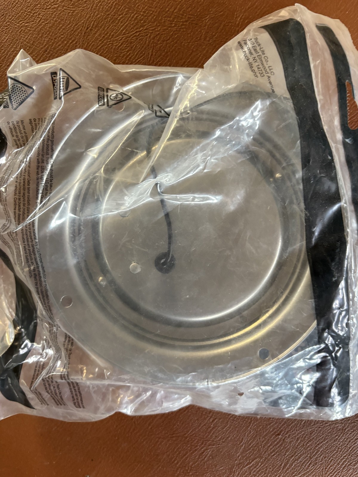 Truck-Lite 80 Series Incandescent 5 In Round Dome Lamp 2 Pack GG-TKL-80352