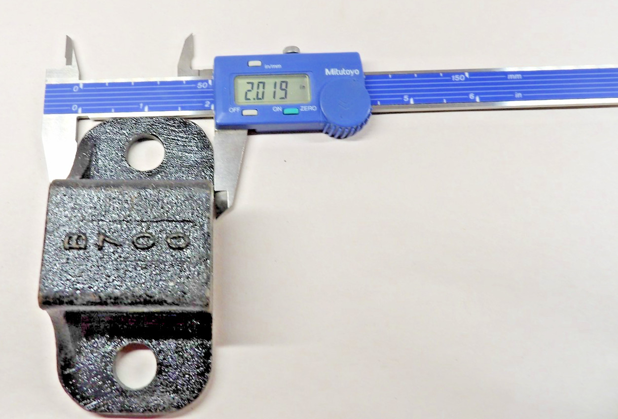 Betts – B700 – Spring Mud Flap Hanger Mounting Bracket