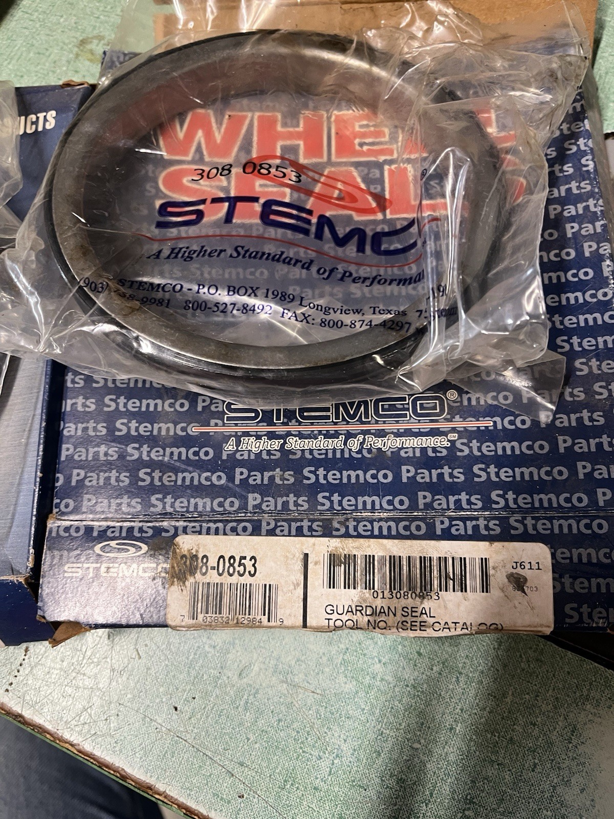 308-0853 STEMCO GUARDIAN HUB OIL WHEEL SEAL FRONT AXLE New Old Stock
