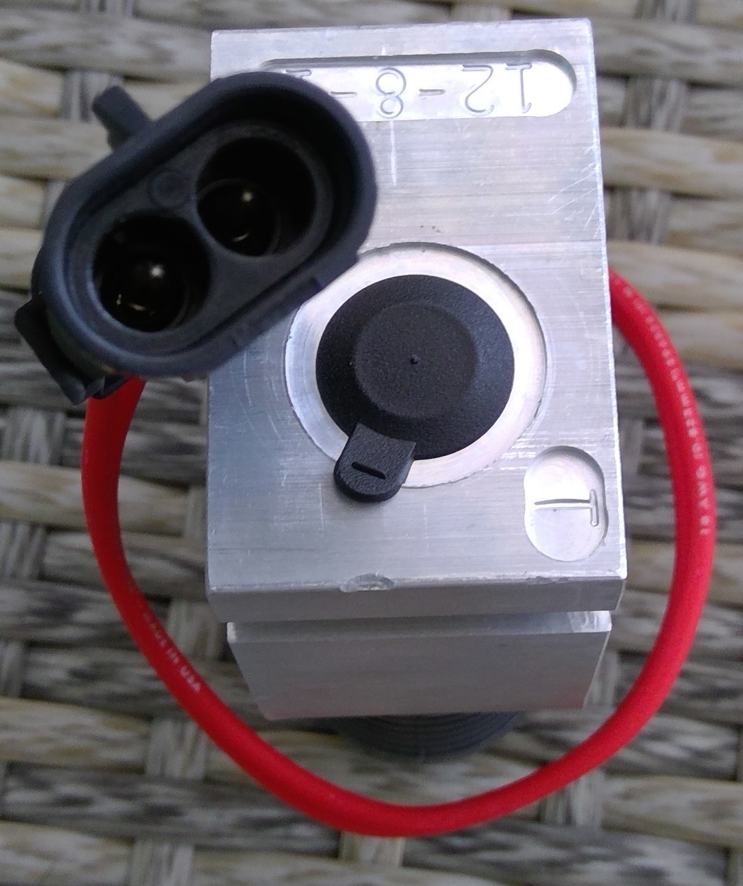 139797 Sauer Danfoss Solenoid Relief Manifold CP508 1858125