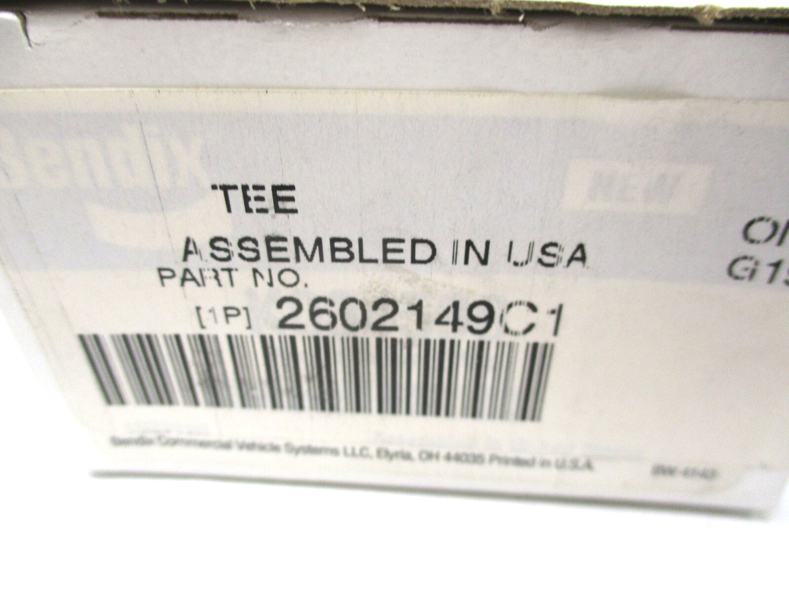 2602149C1 NEW INTERNATIONAL TEE 3/8″ X 3/8″ X 3/8″