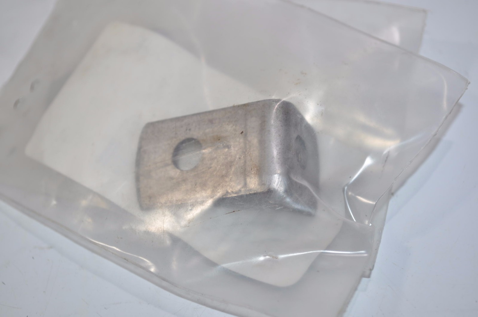 NEW International Fleetrite Bracket Part# 1698442C1