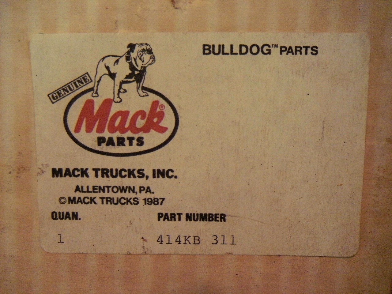 Mack 414KB-311 Cast Iron Tank Cover Lid