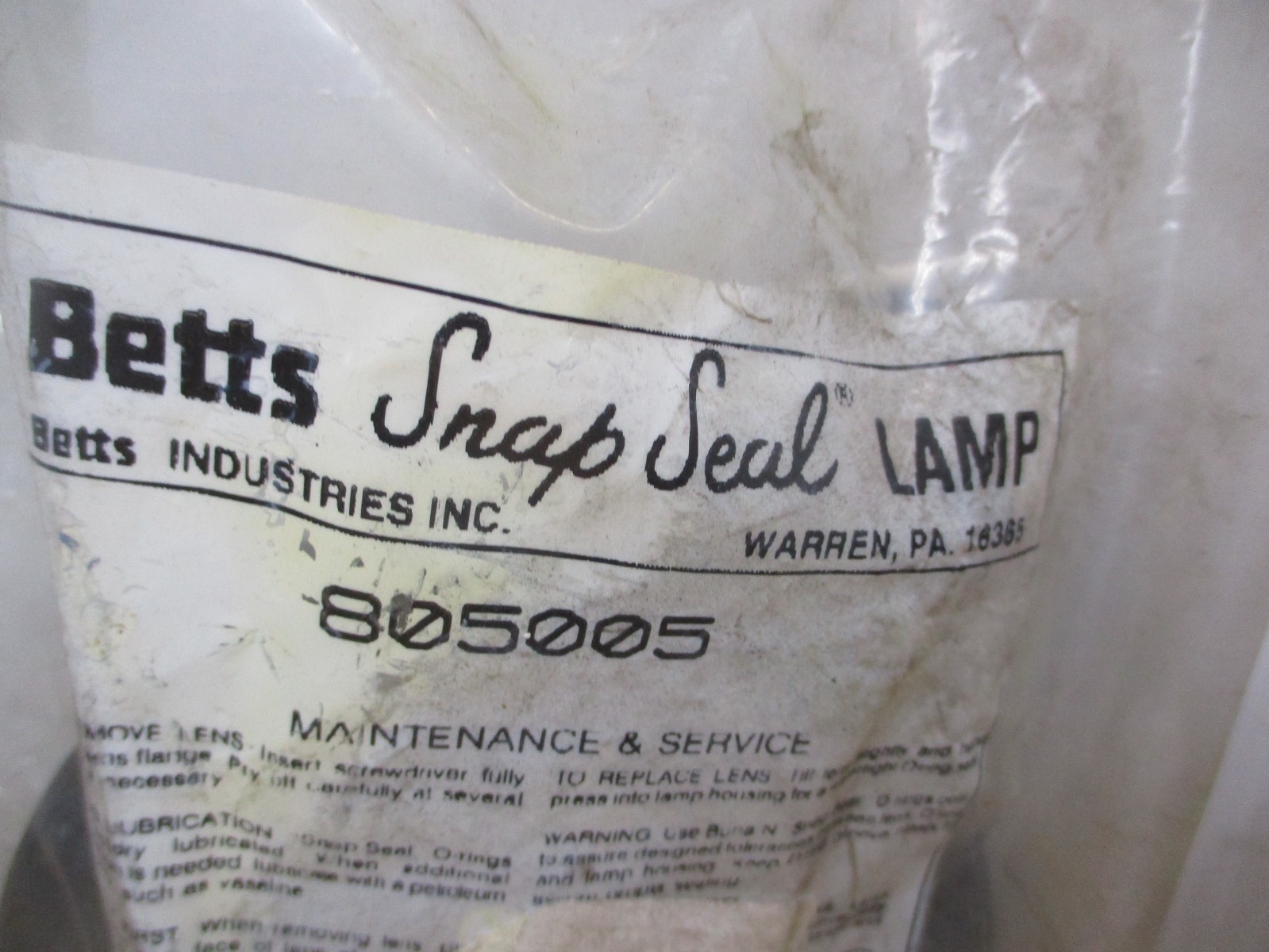 Betts Snap Seal Lamp 805005 BACKUP LIGHT