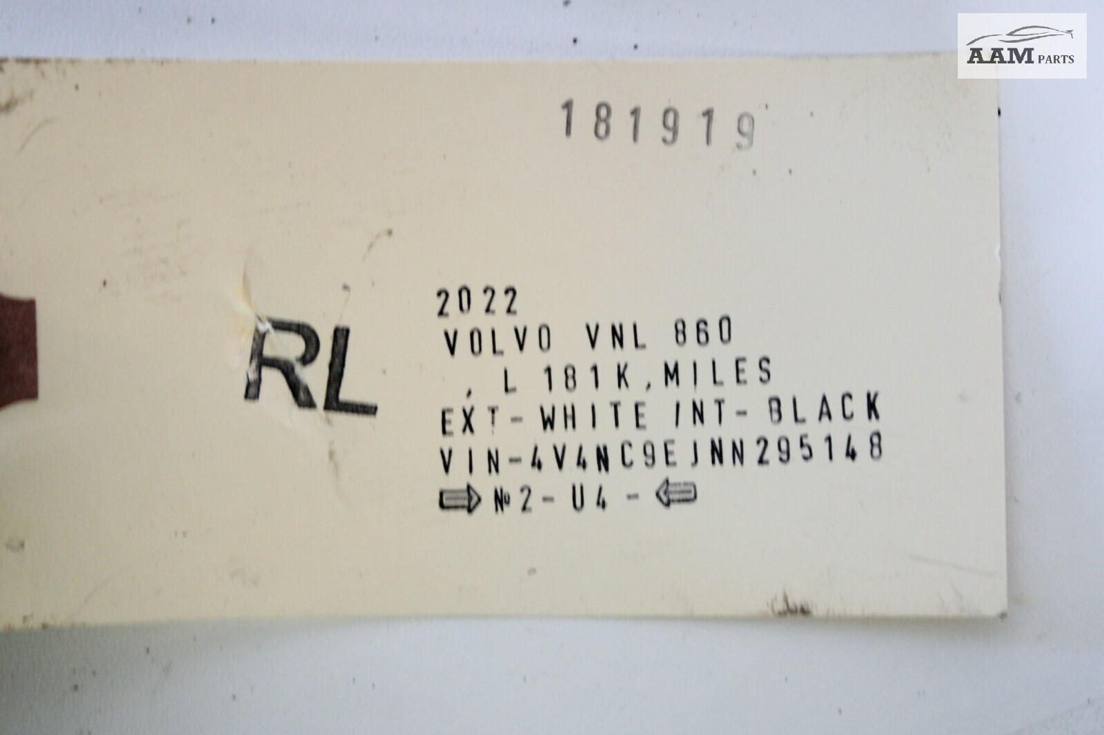 2022 VOLVO TRUCK VNL 860 D13 REAR LEFT SIDE CAB MOUNT SUPPORT BRACKET OEM