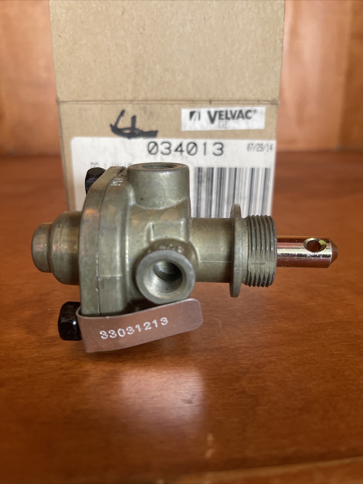 Air Brake Valves / Push Pull – H/D Truck Haldex 034013 Velvac
