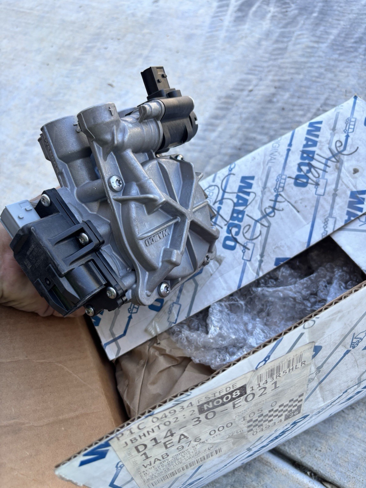 Wabco Anti Lock Braking System 6 Port Abs Combo Wab 976 000 105 0 WAB