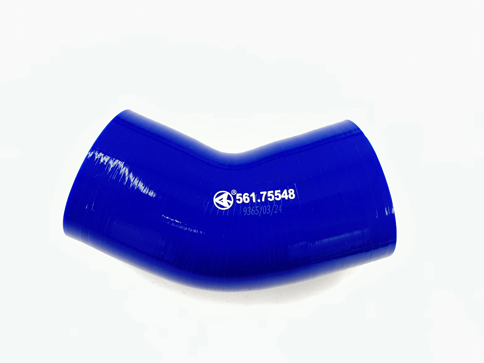 2.5″ SILICONE LOWER RADIATOR HOSE PACCAR KW PETERBILT SIMILAR TO F50-1548