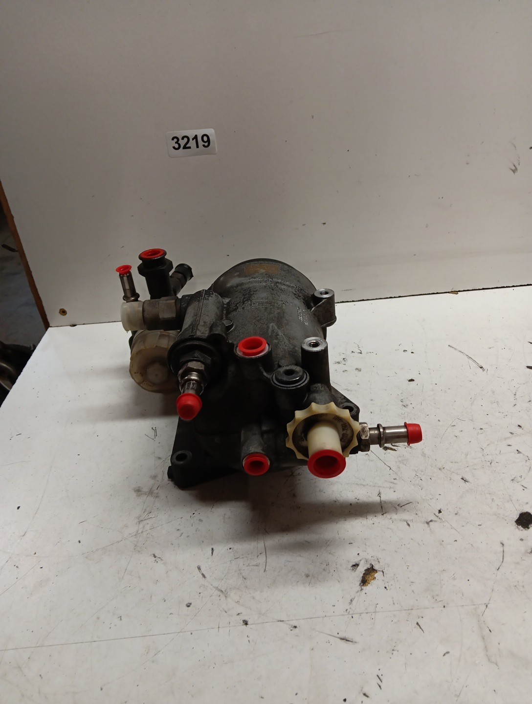International Maxxforce 13 /N13 Fuel Filter Housing 3007378C91 Item #3219