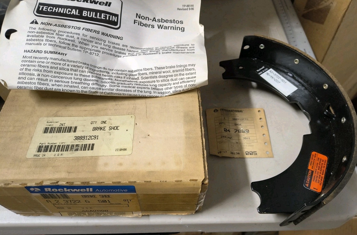International 388912c91 / Rockwell A23722G501 Parking Brake Shoe Sold Each – USA