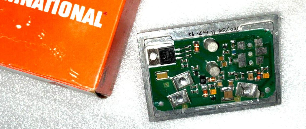 GENERATOR REGULATOR INTERNATIONAL PRESTOLITE RR750 1666280C1