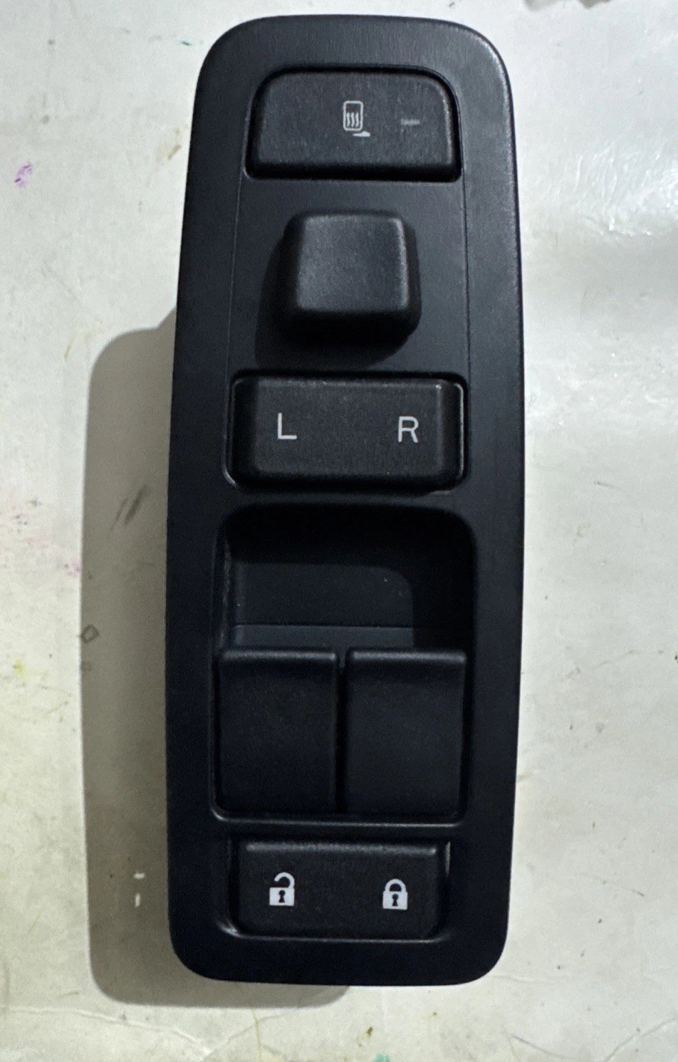 PACCAR Kenworth Door Control Switch Module