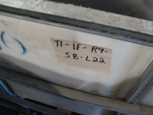 2017 KENWORTH T680 PACCAR P27-1147-0200 FUSE BOX