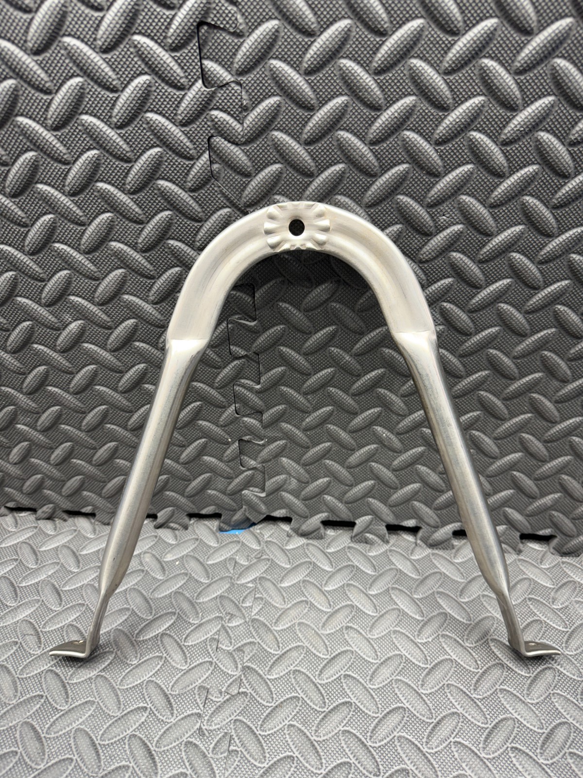 International 1685317C1 Navistar Mirror Arm Mounting Bracket Assembly