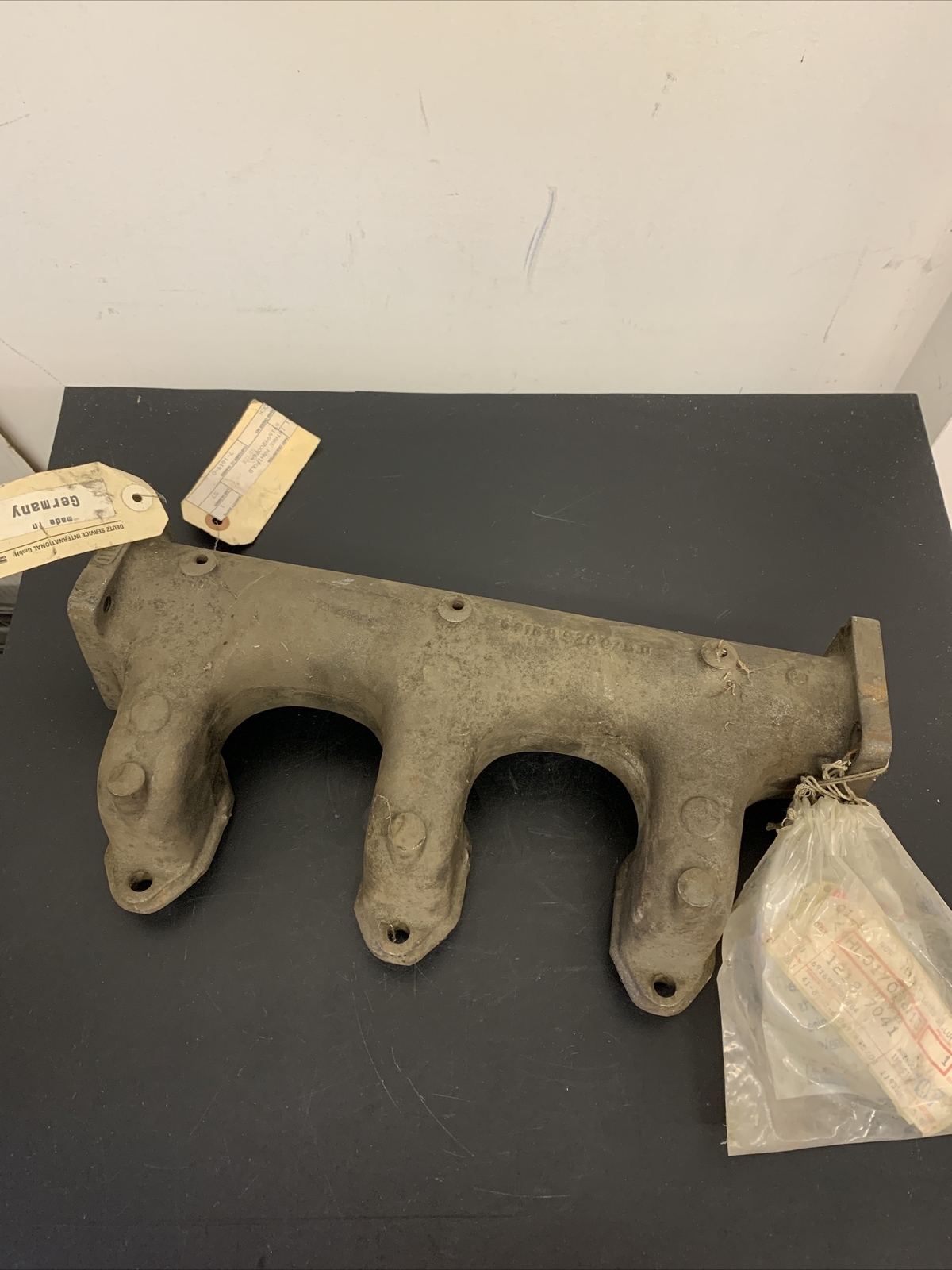 DEUTZ 20187041 induction pipe / intake manifold 2018 7041 **NEW**