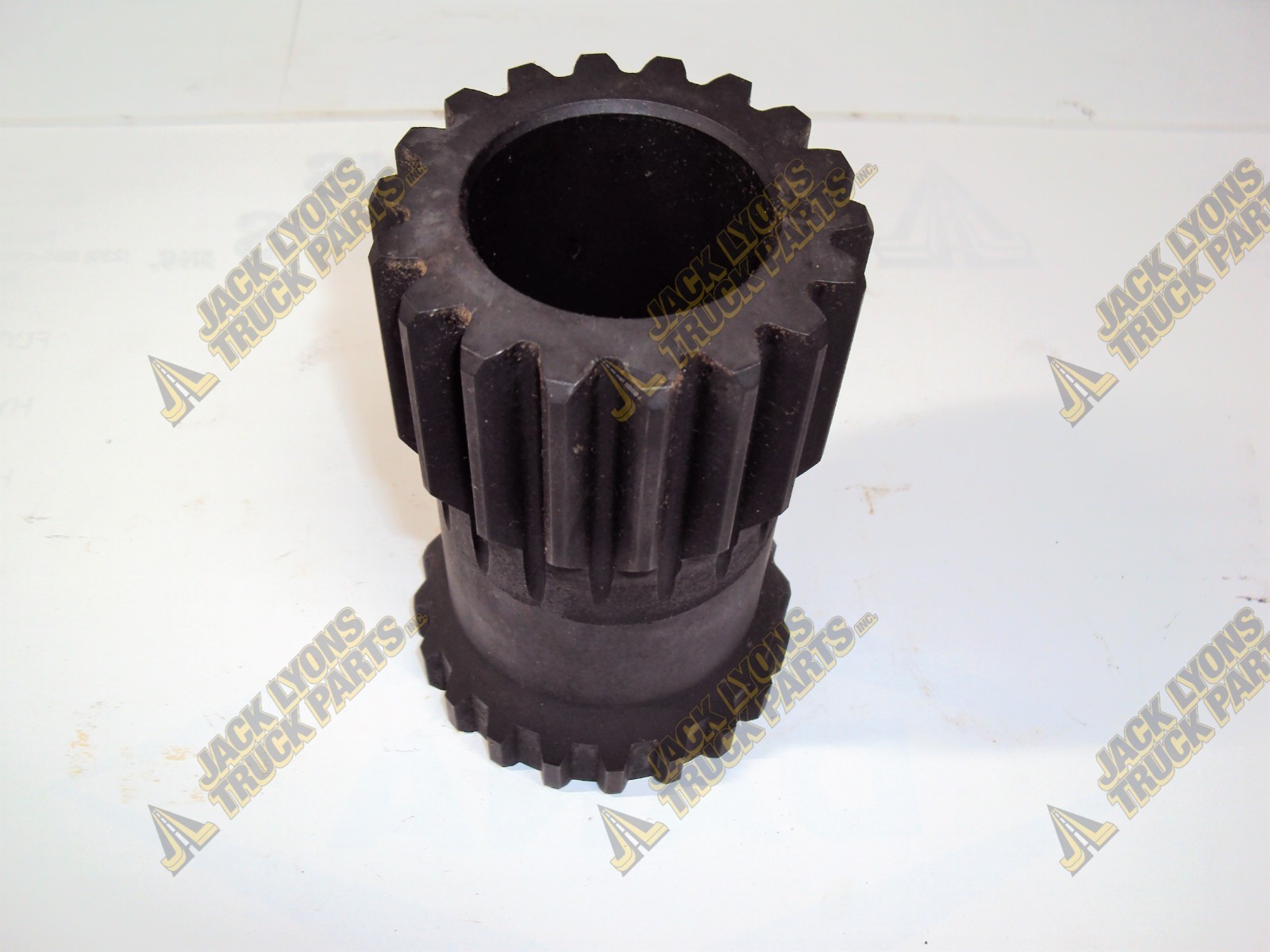113631 New Eaton Dana Spicer SUN GEAR – OEM – NOS – OBSOLETE