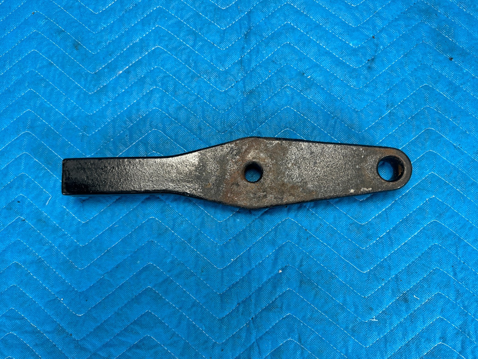 OEM Kenworth T680 Axle Stop Driver’s Side 2020